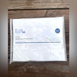 Bed Bath and Beyond Vinyl Mattress Protector For Full Size Bed NIB New